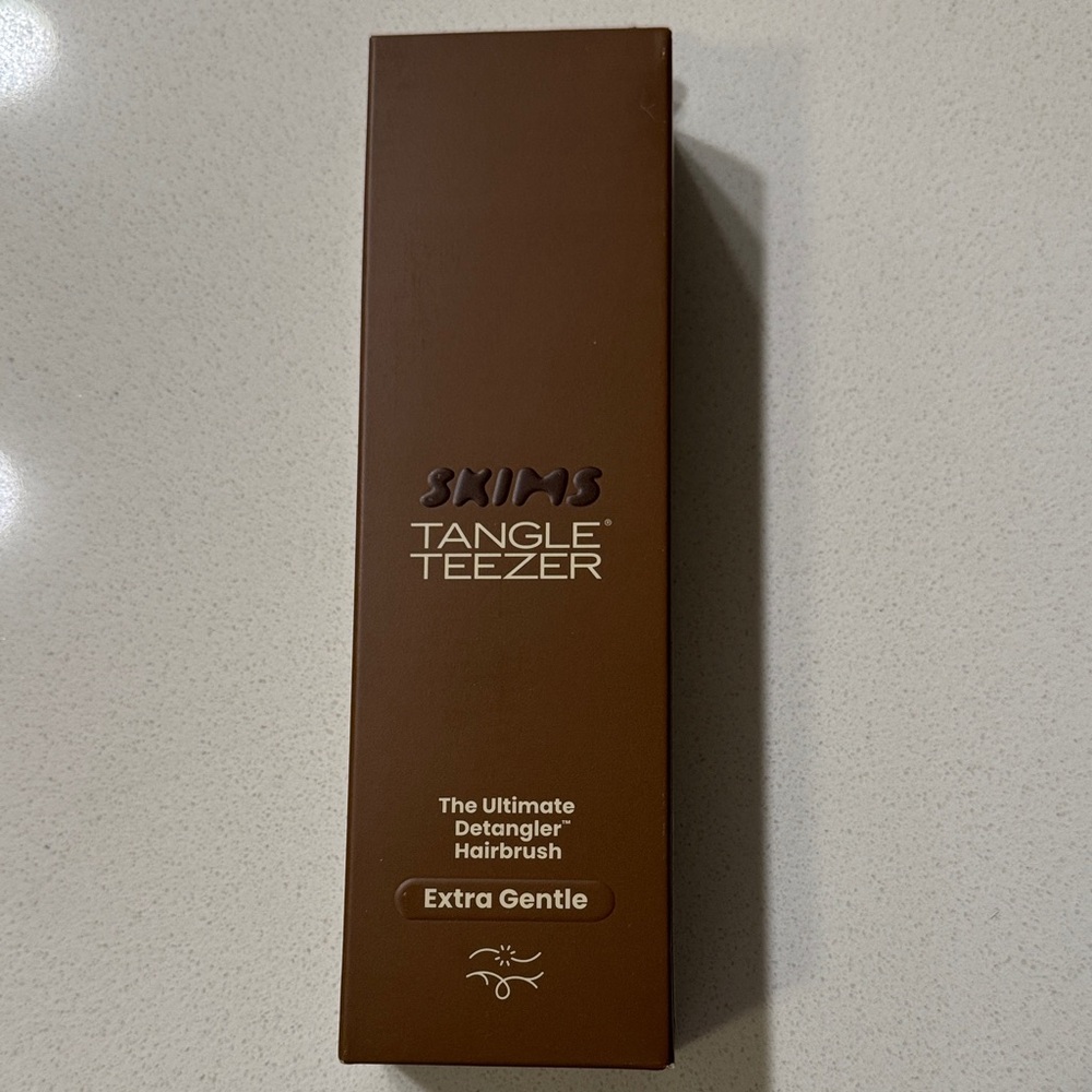 SKIMS Tangle Teezer Extra Gentle Hairbrush -Jasper